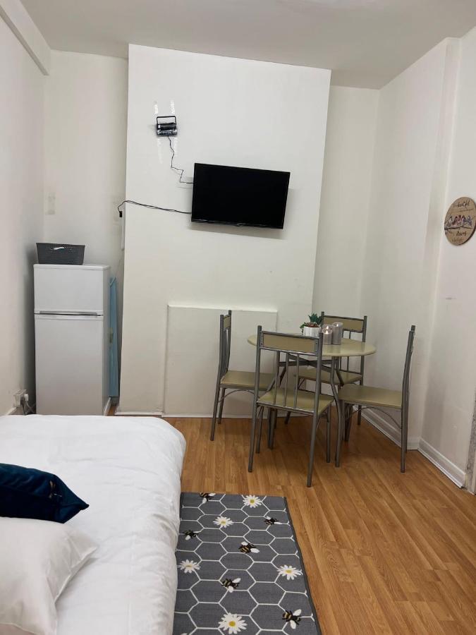 Central London Cosy Apartment Ngoại thất bức ảnh