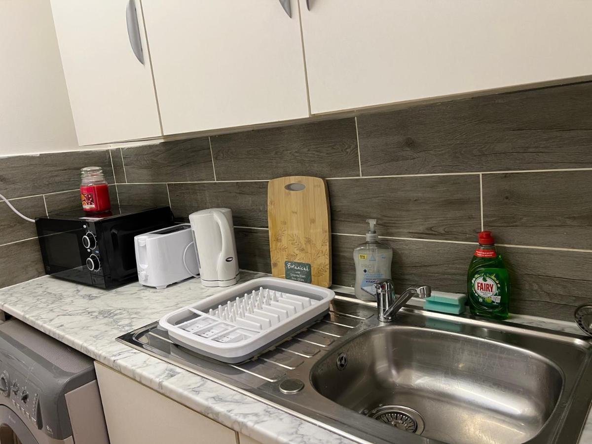 Central London Cosy Apartment Ngoại thất bức ảnh